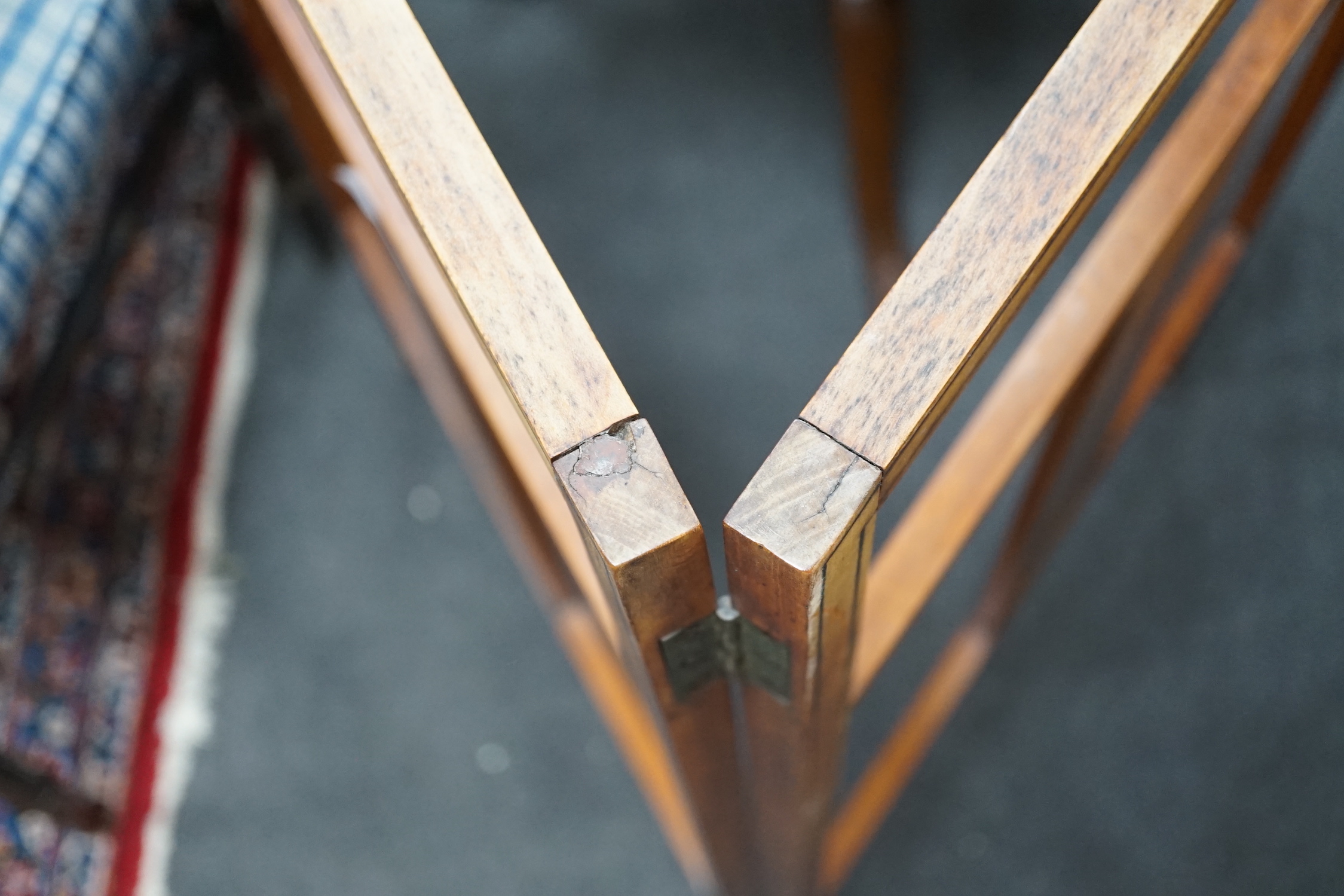 An Edwardian satinwood folding towel rail, height 90cm